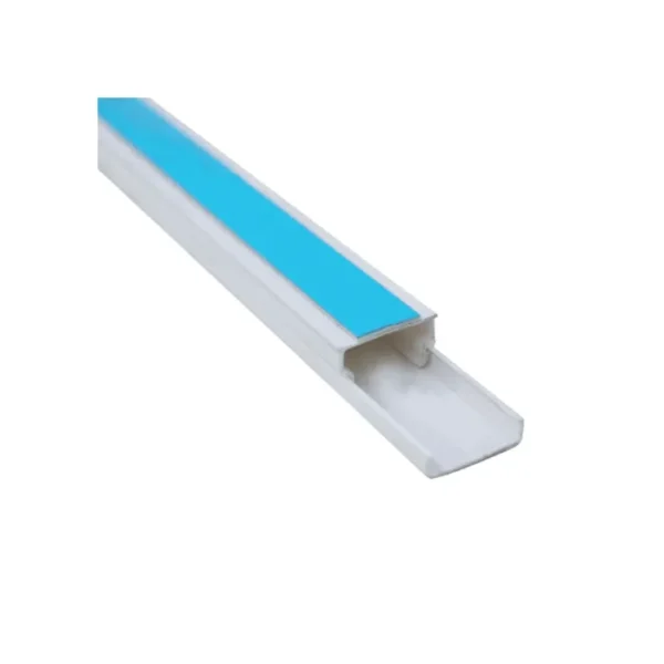 Descubre el Bandeja PVC blanca 20mmx10mm c/adhesivo Globaltron: una solución práctica, moderna y accesible.
