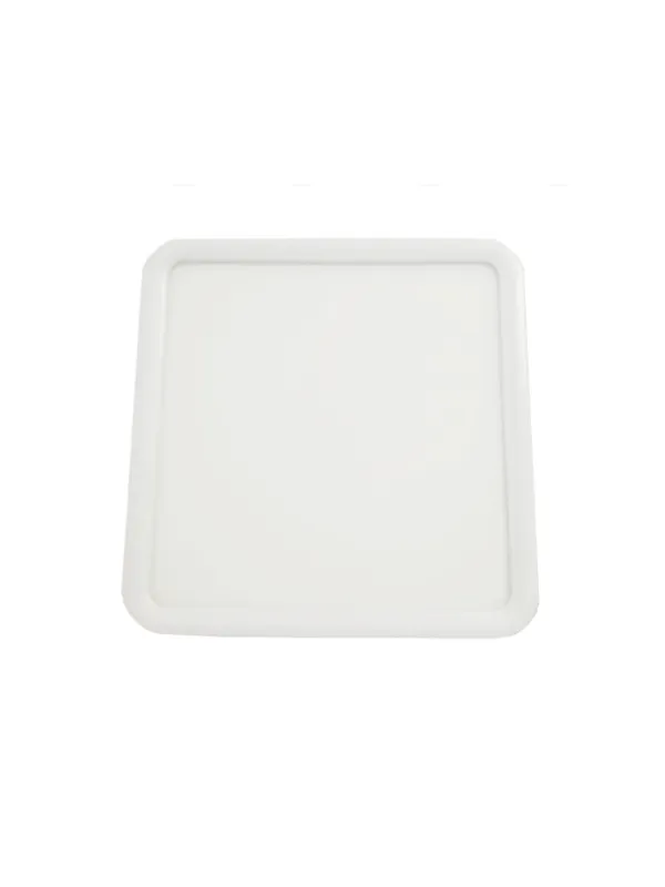 Foco LED Sobrepuesto Cuadrado 24W Enerlux ha sido diseñado para brindar comodidad y alto rendimiento en su categoría.
